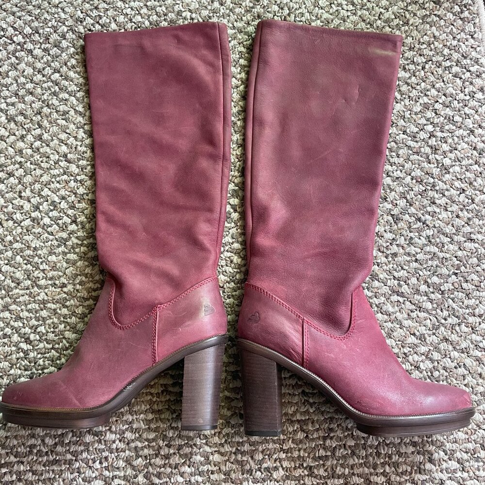Red, 100% Genuine Suede Boot-Bull Boxer Lucca- Size 8.5